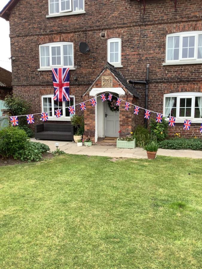 Birtles Farm Bed And Breakfast Knutsford Dış mekan fotoğraf